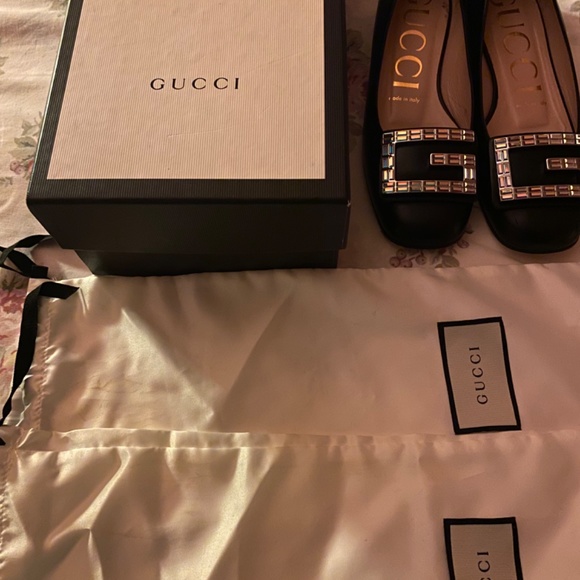 Gucci slip on flat heels - Picture 3 of 7